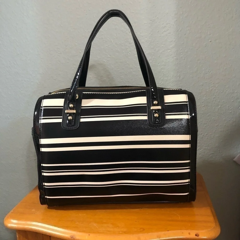 ANNE Klein doctor style bag